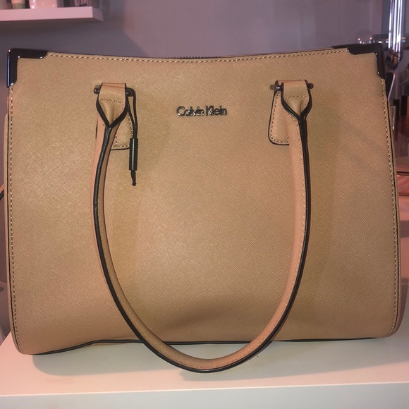 Calvin Klein Handbags - Calvin Klein Handbag